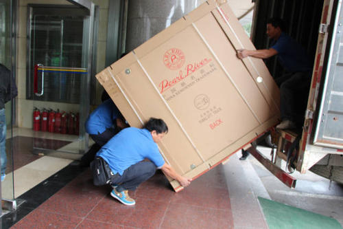 当涂钢琴贵重工艺品无忧运